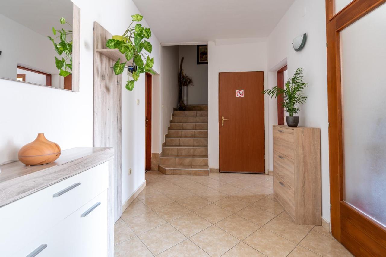 Alto 1 Studio Apartment Rovinj Exterior photo
